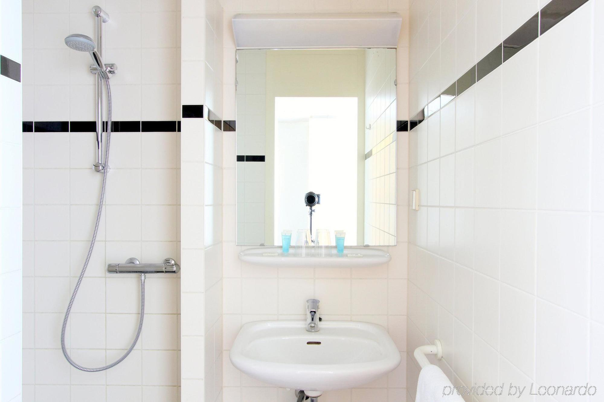 Bastion Hotel Leiden Voorschoten Εξωτερικό φωτογραφία