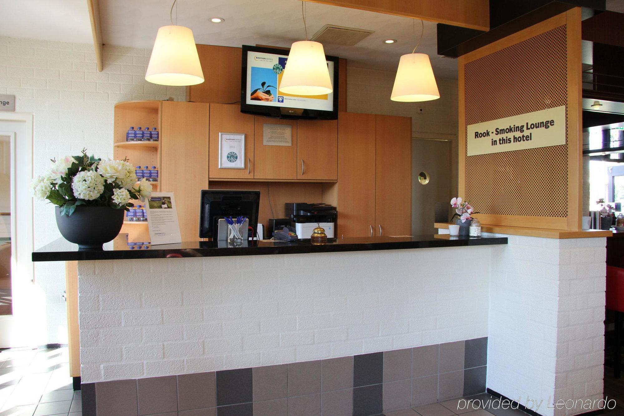 Bastion Hotel Leiden Voorschoten Εξωτερικό φωτογραφία