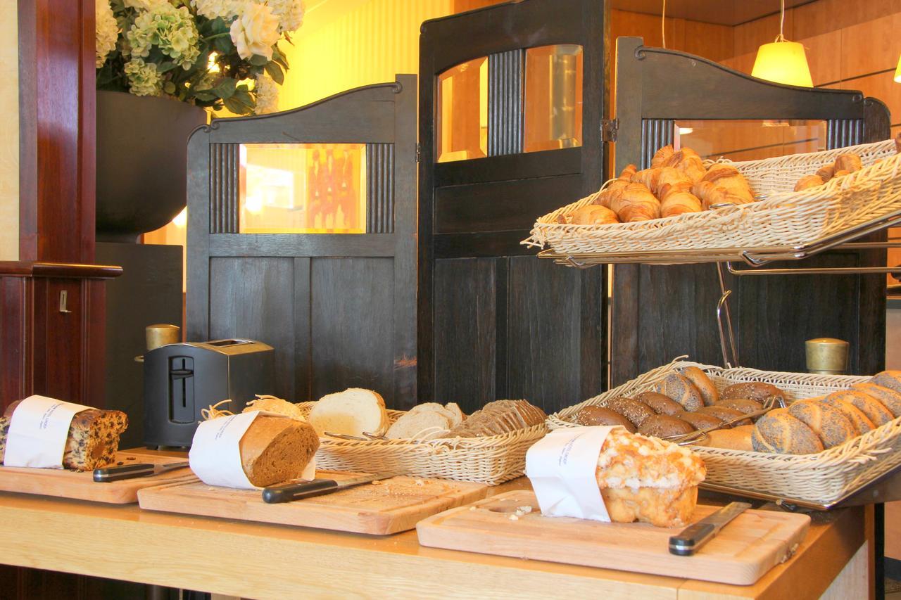 Bastion Hotel Leiden Voorschoten Εξωτερικό φωτογραφία