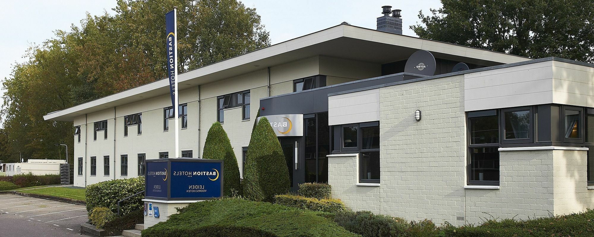 Bastion Hotel Leiden Voorschoten Εξωτερικό φωτογραφία